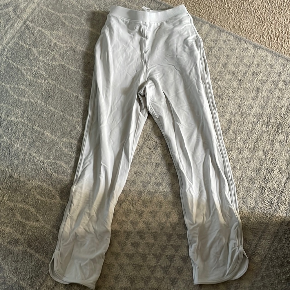 Lululemon crop pants